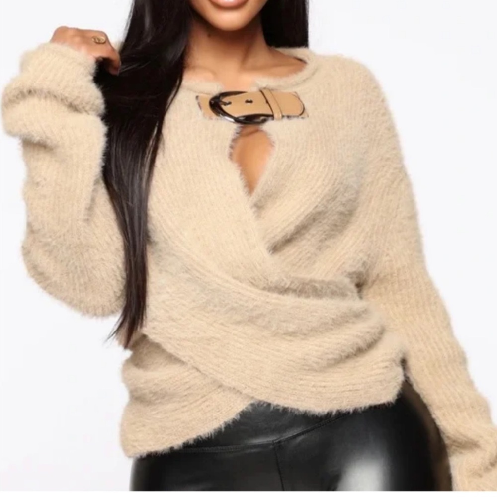 NWT Fashion Nova  winter exposure sweater